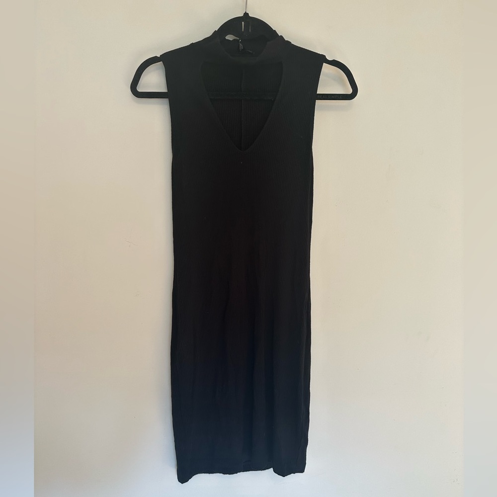 Black Aqua Dress. Size Medium. Great condition